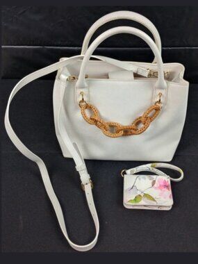 NWOT Betsey Johnson White Handbag Wicker Chain Floral Wallet Wristlet Purse Set